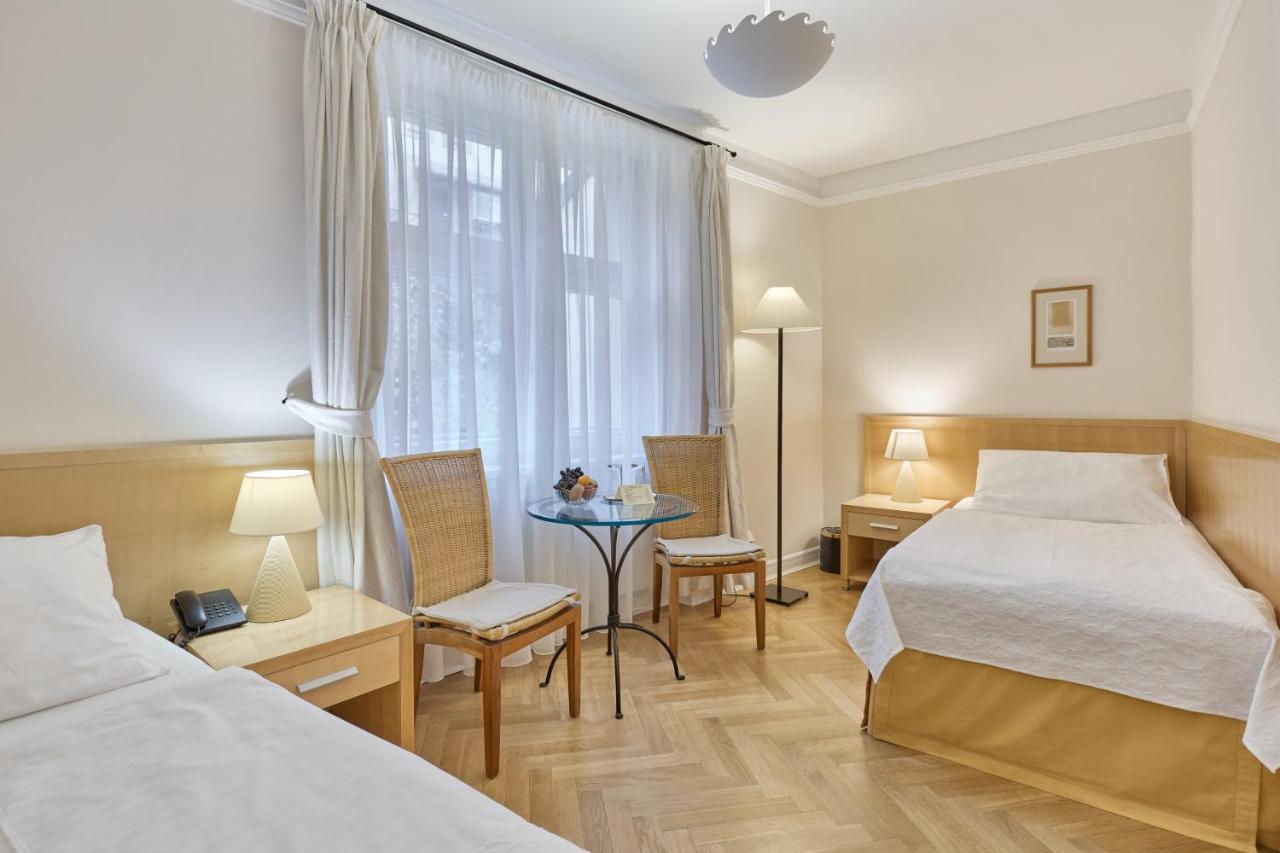 Palatin Hotel 4*